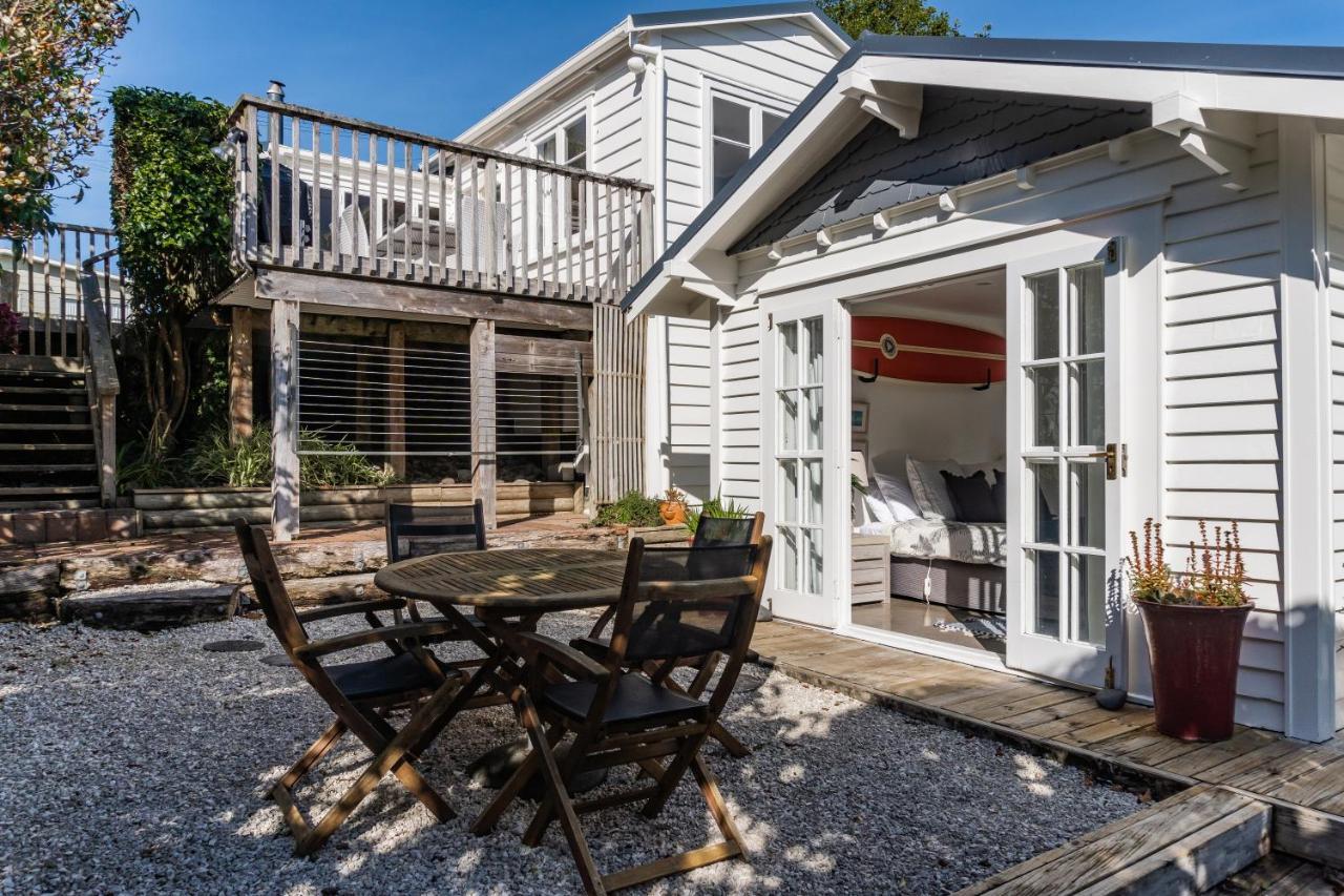 Kowhai Cottage & Studio Raglan Esterno foto