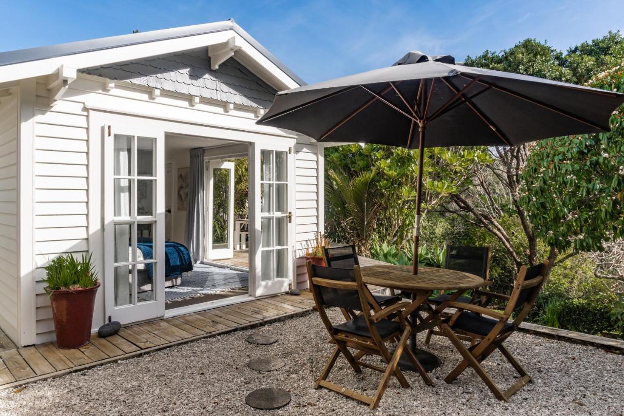Kowhai Cottage & Studio Raglan Esterno foto