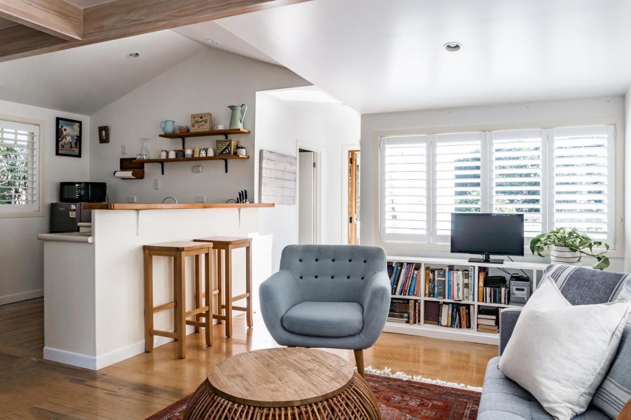 Kowhai Cottage & Studio Raglan Esterno foto