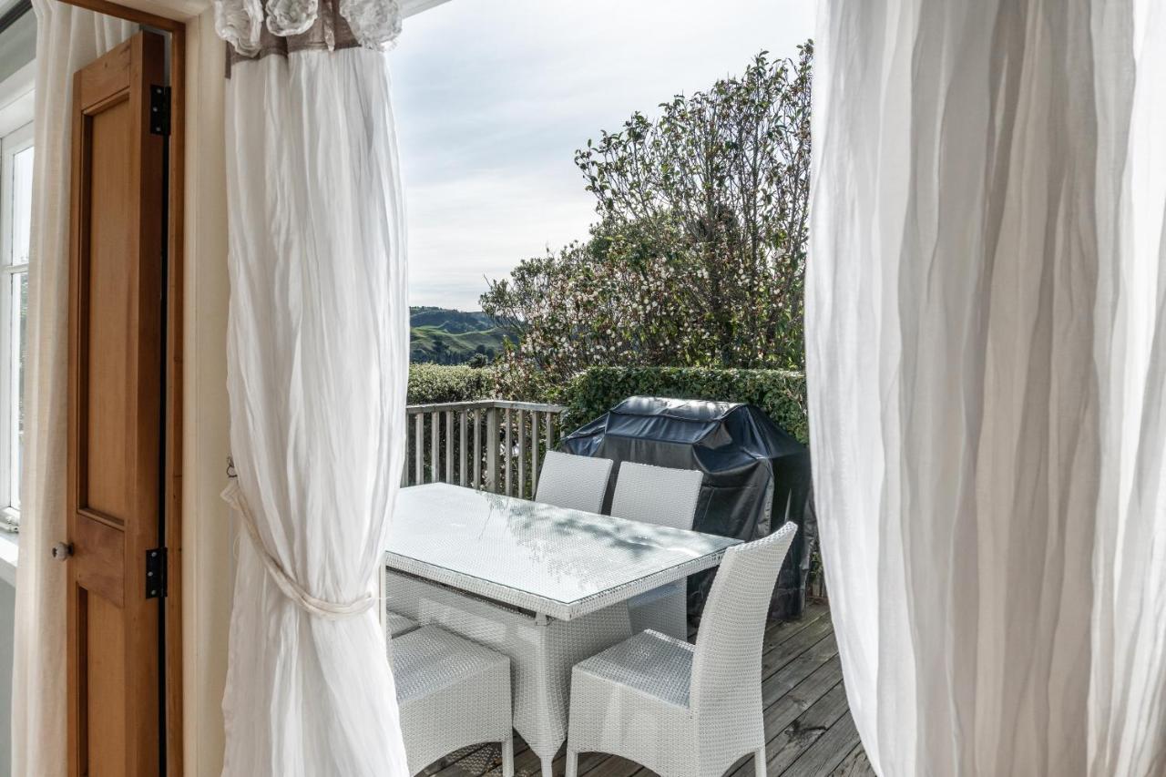 Kowhai Cottage & Studio Raglan Esterno foto